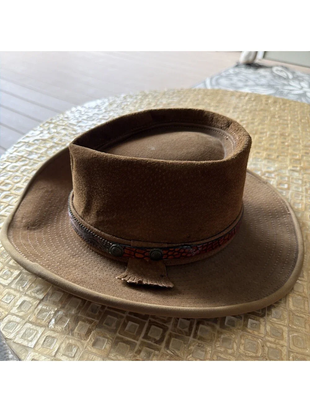 Henschel Brown Suede Western Hat Faux Croc Band & Feather Trim Size M USA Made